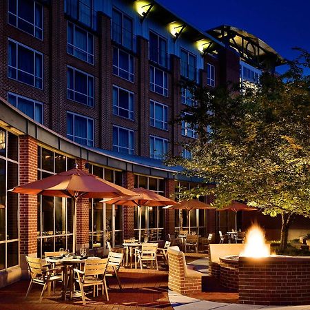 The Chattanoogan Hotel, Curio Collection By Hilton Bagian luar foto