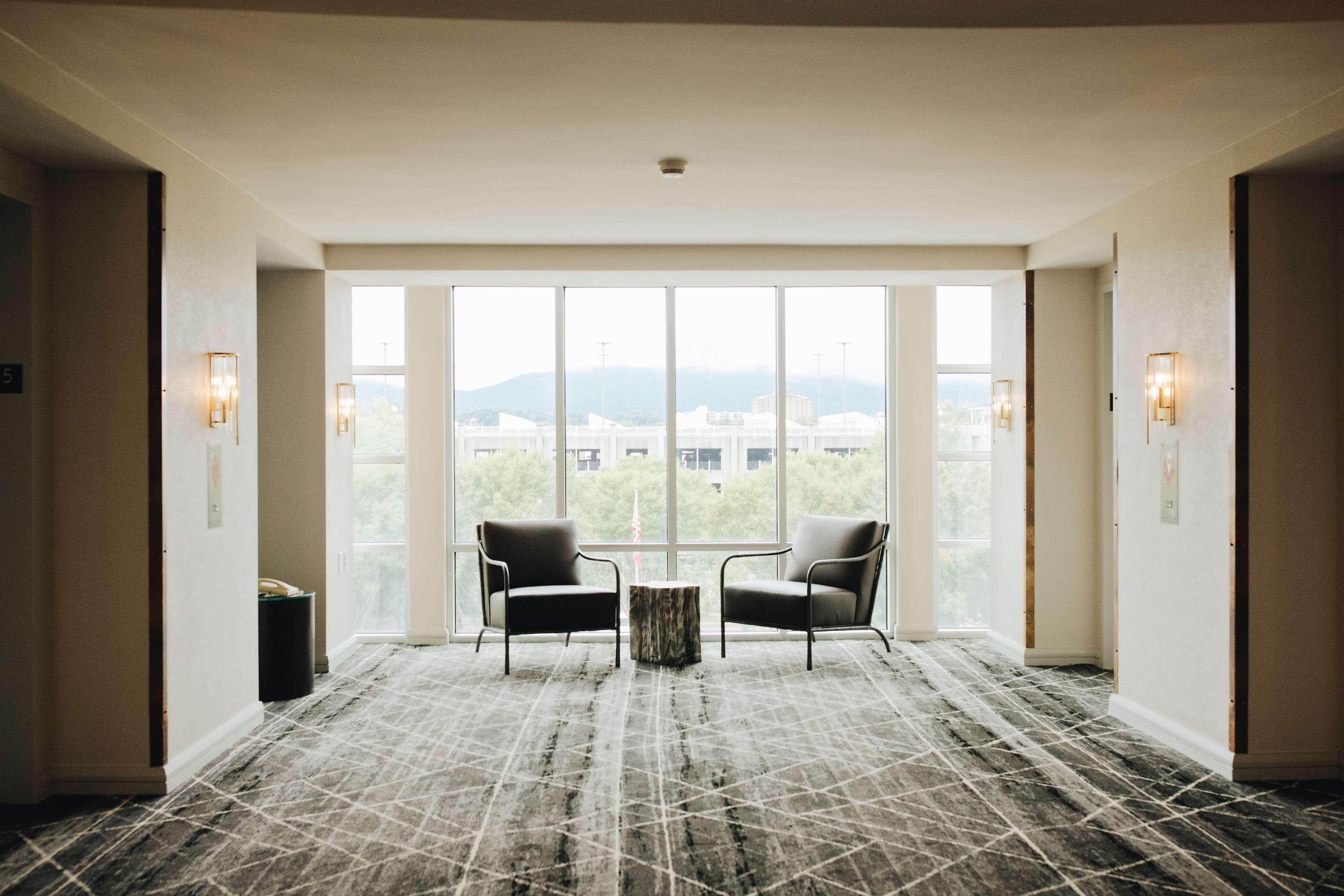 The Chattanoogan Hotel, Curio Collection By Hilton Bagian luar foto